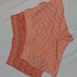 Heart soul pair of shorts size L